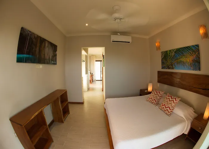 Casa 4*