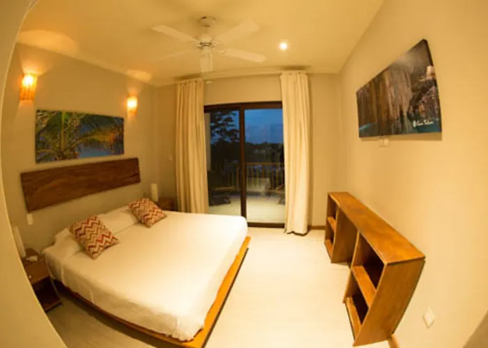 Casa 4*