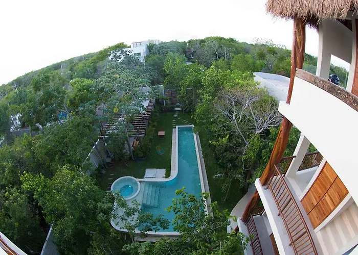 Casa 4*